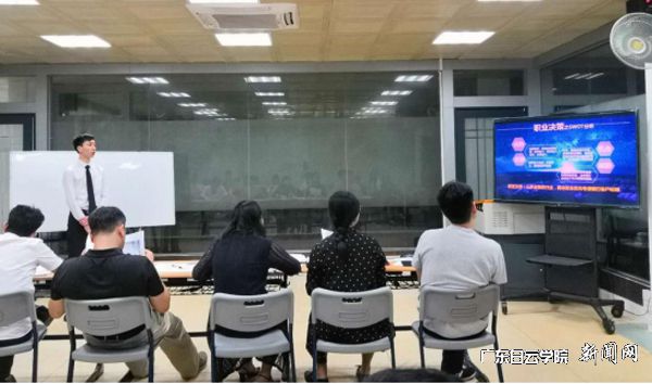 v2veo4Oe_jw0qIbtpYyPL4lPg47sM4-4LSbw62H8c&oid=2103874463&tid=1351&nid=177231&e= Ñ¡ÊÖÏÖ³¡Õ¹Ê¾.jpg