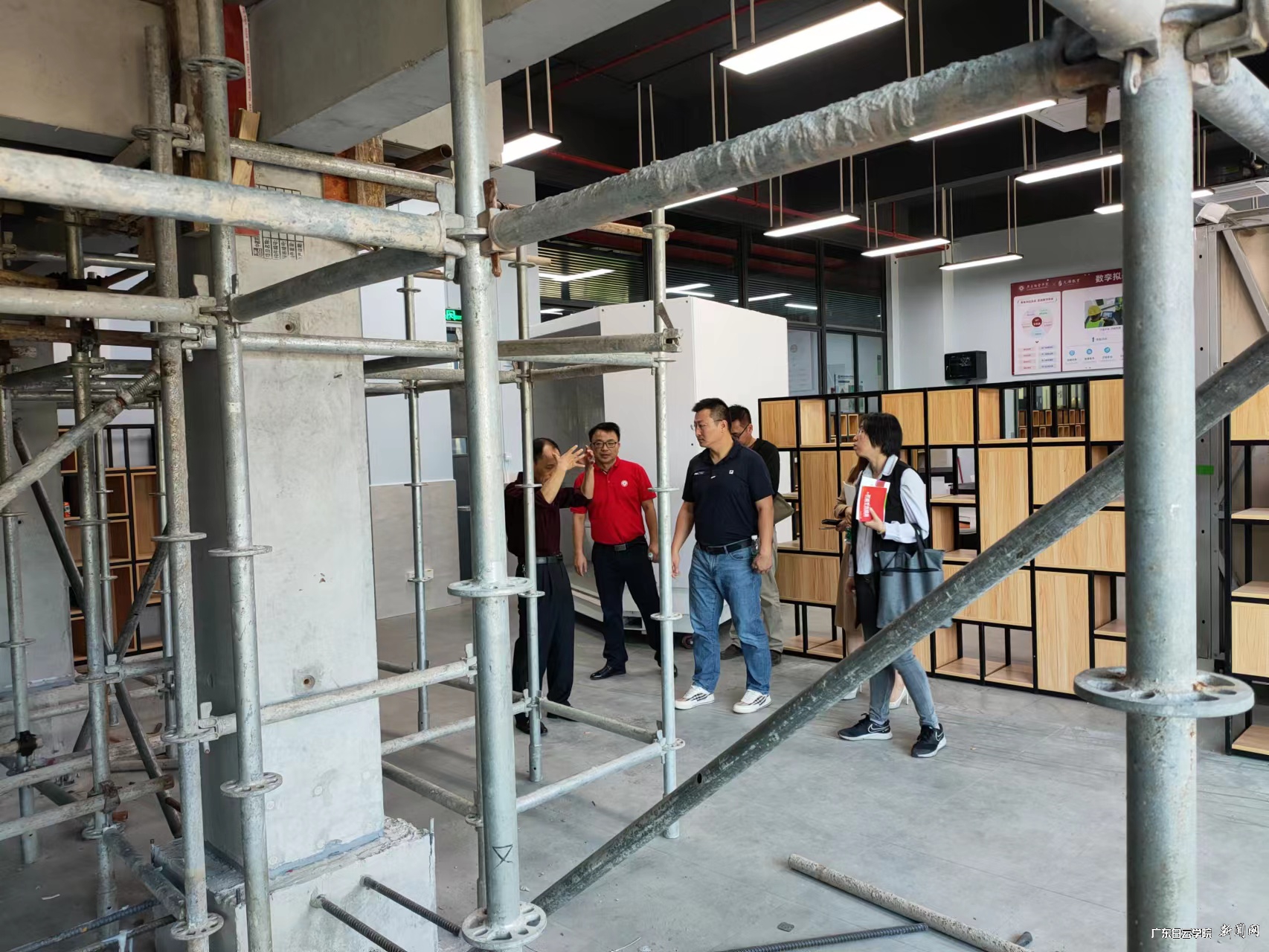 Ò×Ϊ¼¯ÍŻƻÀÕ¹¶Ê³¤Ò»ÐÐÏÖ³¡ÂÃÐÐÅàѵÖÐÐĽ¨ÉèÇéÐÎ.jpg Ò×Ϊ¼¯ÍŻƻÀÕ¹¶Ê³¤Ò»ÐÐÏÖ³¡ÂÃÐÐÅàѵÖÐÐĽ¨ÉèÇéÐÎ.jpg