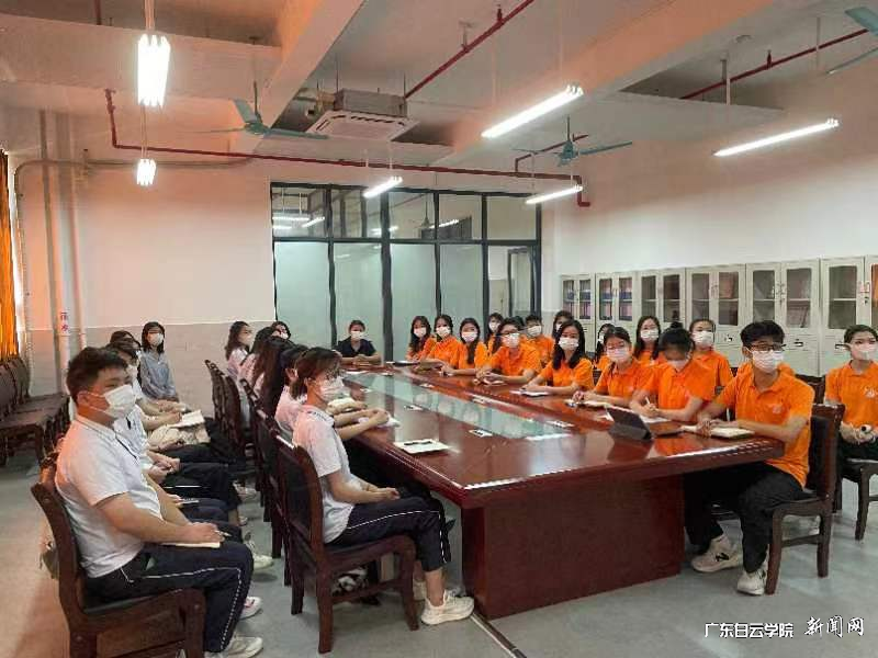 ´«Ã½Ñ§Ôº×éÖ¯ÊÕ¿´¿ªÄ»Ê½.png ´«Ã½Ñ§Ôº×éÖ¯ÊÕ¿´¿ªÄ»Ê½.png