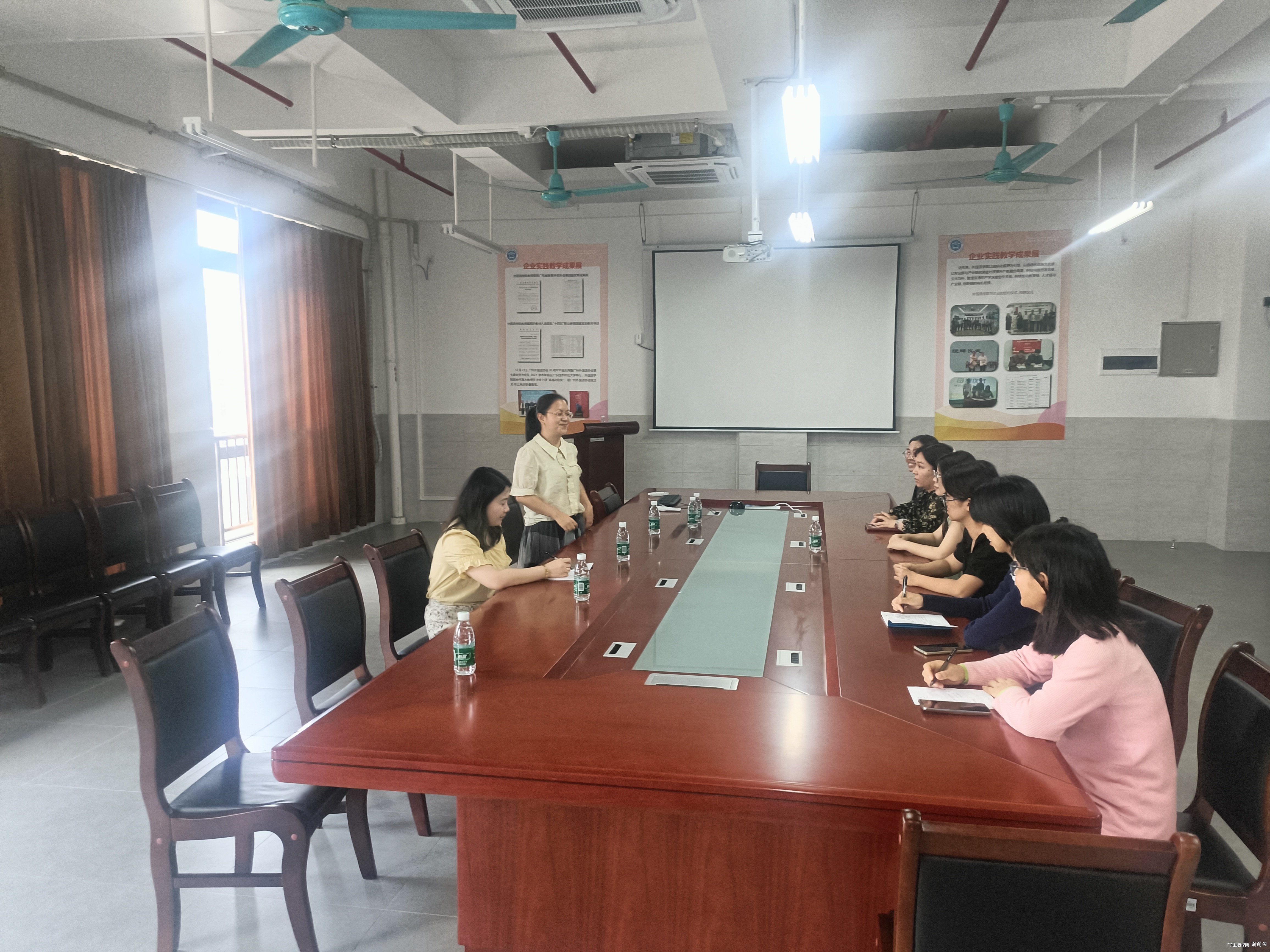 德语歌曲角逐1.jpg 德语歌曲角逐1.jpg