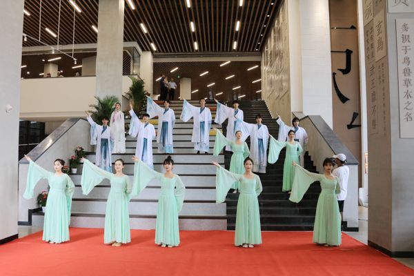 v2veo4Oe_jw0qIbtpYyPL4UPg4-8LR94LSbw62s8c&oid=2103874463&tid=1341&nid=240831&e= 20220618183910706.jpg