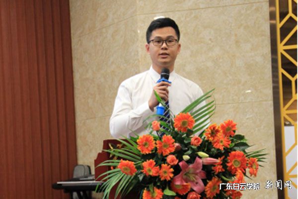 v2veo4Oe_jw0qIbtpYyPL4UPg474MmUbLSbw62s8c&oid=2103874463&tid=1341&nid=136491&e= f73256a2c413d5f49a1818a2f6527baf.jpg