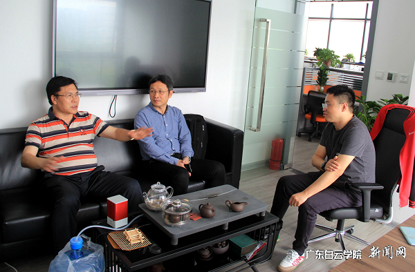 virtual_attach_file.vsb?afc=5Ul7CZM8CPUzVfnQl-4LRf7M8CDMzAq7U4LPUmrkUzn2Uz70gihFp2hmCIa0MYybL1hRLkh7n7LDL8CDn7C8nzA2U4lbL8CDoRr2U8WRUmTFnNrVnzGDM7MFMzNbL7lJv2bjo4OeosXEgDTJQty0LzL8LSyYMzG4MR7Jqdpnx&oid=2103874463&tid=1341&nid=250341&e= »Æ´óǬУ³¤Ò»ÐÐÓëÑÇÐſƼ¼´÷ãÉ»ª×ܼà¾ÙÐн»Á÷.png