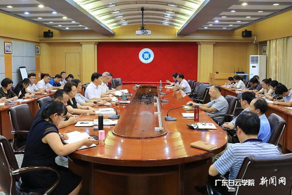 v2veo4Oe_jw0qIbtpYyPL4UPg474LmvaLSbw62p8c&oid=2103874463&tid=1341&nid=132701&e= ¾Û»áÏÖ³¡.jpg