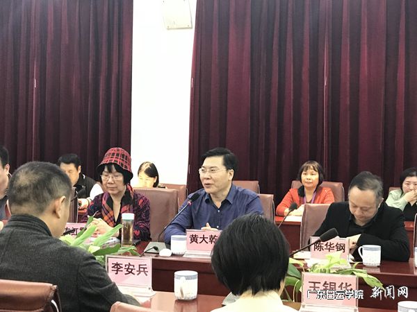 v2veo4Oe_jw0qIbtpYyPL4lPg47soRNPLSbw62q8c&oid=2103874463&tid=1351&nid=178911&e= 黄大乾校长致辞p.jpg