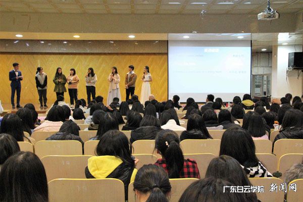 v2veo4Oe_jw0qIbtpYyPL4lPg47sozGDLSbw62q8c&oid=2103874463&tid=1351&nid=179061&e= ´óÈüÏÖ³¡P.jpg