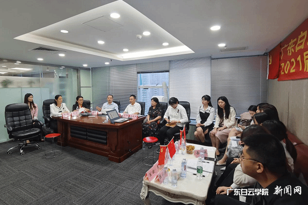 virtual_attach_file.vsb?afc=IMzr5Ro7QkMR62MCm67LlnRn7CaU8LQYMzQfUzU4Lz9sL4L0gihFp2hmCIa0nkyPnSy4nkybUm7sL7nRnlCbo7nfMlV7nRQ7Mm-aUmGZnmVFo7CsU8QRo7MFLlCZMmlJv2bjo4OeosXEgDTJQty0LzL8LSyYMzGPoR7Jqdqnx&oid=2103874463&tid=1341&nid=250181&e= 陈峰副校长(左四)现场致辞.png