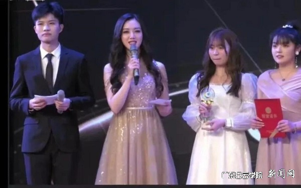 virtual_attach_file.vsb?afc=LMm6MRnRAknRLaoozGYMzvDMzUPMzQu7MNLZL4U4o7Q7nRv0gihFp2hmCIa0MYy8LkybL1hfozrfnmCZLN7aMmA7L4GsLRG4L7LPMmUZUmAFMz7anRLYLmAFLz9PMm7Jqjfjo4OeosXEgDTJQty0LzL8LSyYMz78Mm7JqdUnx&oid=2103874463&tid=1341&nid=251461&e= ÀîÓí»ÛÏÈÉú£¨×ó¶þ£©Ö÷³ÖÒ¼ºÅÓéÀÖÊ×½ì΢ӰϷ½Ú.jpg