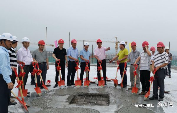 v2veo4Oe_jw0qIbtpYyPL4UPg474MRN8LSbw62w8c&oid=2103874463&tid=1341&nid=134941&e= ·â¶¥ÒÇʽ.jpg