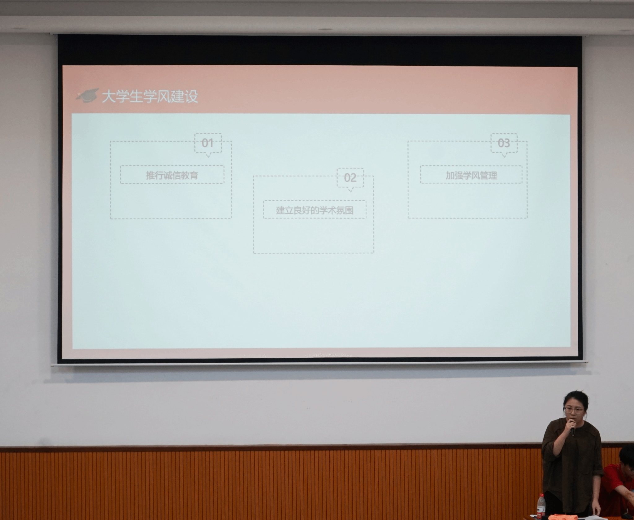 ͼƬ 2.png ͼƬ 2.png