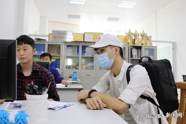 virtual_attach_file.vsb?afc=UL7-naL7rVnzUsoSRMRnm9sLNWVo7-zaU8U4LzGDMRf7U8l0gihFp2hmCIa0oShknkyDnSh2MRvbnRviLzCYUm-YMznknmQ2LzCbn7C4UlWFMl7sUzLPnzWFMR-ZMR-Jv2bjo4OeosXEgDTJQty0LzL8LSyYMzUYoz7Jqdlnx&oid=2103874463&tid=1341&nid=254291&e= Àî¿¡ºèµ½Ñ§Ð£±¨µ½.png