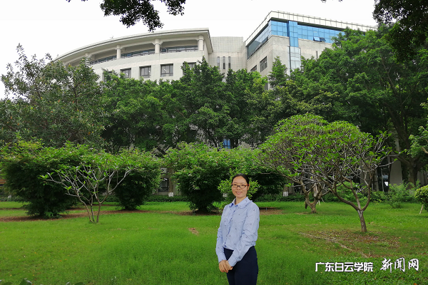 virtual_attach_file.vsb?afc=UMm9n8LRTVLzrfUSlUYM47bn7CZL7Vz2Mm74M4Q2LlUaM4L0gihFp2hmCIa0USy4M1h2UShfUzARnmA7Ul7YLzrVMmr2LlCaLlLinmCDM4TFM7W7oz67U4MFM8-Zol7Jv2bjo4OeosXEgDTJQty0LzL8LSyYMzUYMm7Jqdlnx&oid=2103874463&tid=1341&nid=254261&e= Íâ¹úÓïѧԺ2020¼¶Ïòµ¼Ô± ºØÂúÔÆÏÈÉú.png