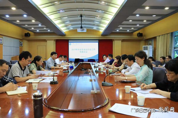 v2veo4Oe_jw0qIbtpYyPL4UPg474MzlPLSbw62h8c&oid=2103874463&tid=1341&nid=135511&e= ¾Û»áÏÖ³¡.jpg