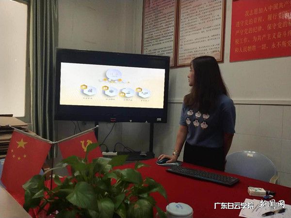 v2veo4Oe_jw0qIbtpYyPL4lPg47sMzNDLSbw62h8c&oid=2103874463&tid=1351&nid=175961&e= “秋之意校园纪念馆”项目认真人杨小瑶答辩.jpg