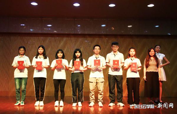 v2veo4Oe_jw0qIbtpYyPL4lPg47sM4UaLSbw62g8c&oid=2103874463&tid=1351&nid=177401&e= »ñ½±Ñ§ÉúP.jpg