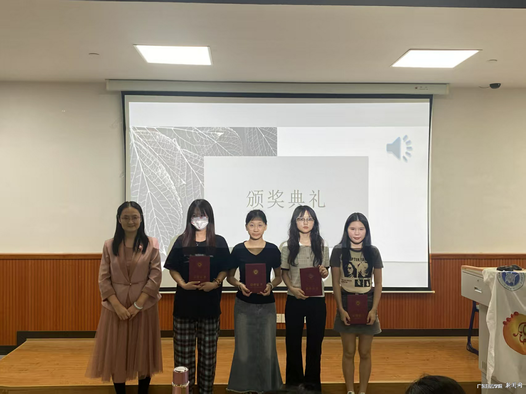 ͼƬ 3.png ͼƬ 3.png