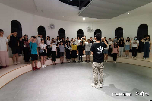 virtual_attach_file.vsb?afc=gLNlL4L4LiM7CZUMmvYo7UYozGsLmno2ozNZL4WkoRV2L7L0gihFp2hmCIa0MYyankysLYyaM8rfLNCPnmC4nNQVMRCiMRr7MRT2n7L4nlVFLzA7U467MNMFL8LPUz-Jv2bjo4OeosXEgDTJQty0LzL8LSyYMzUiM47Jqdunx&oid=2103874463&tid=1341&nid=254571&e= 18级老朋辈认真人向导19级新朋辈宣誓.png