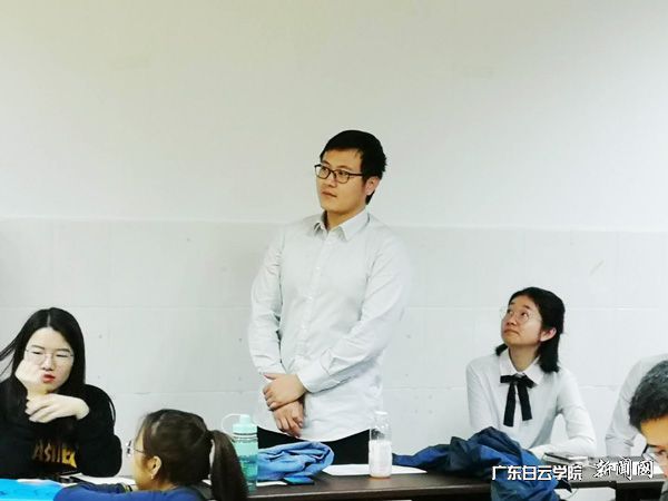 v2veo4Oe_jw0qIbtpYyPL4lPg47sMmNsLSbw62u8c&oid=2103874463&tid=1351&nid=176971&e= ²ÎÈüÑ¡ÊÖ´ú±íÌáÎÊp.jpg