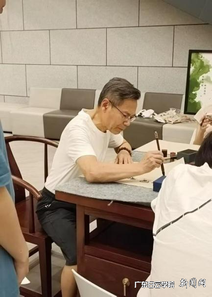 图片 1.png 图片 1.png