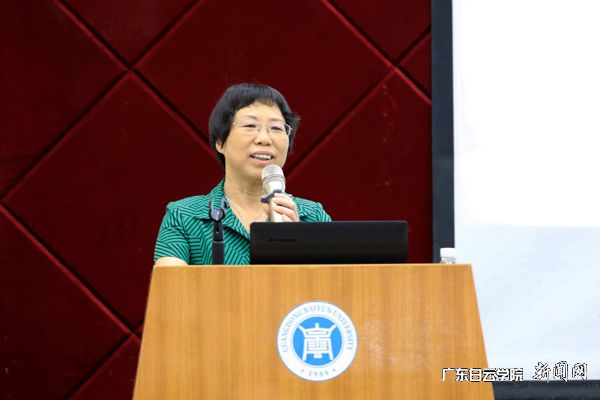 v2veo4Oe_jw0qIbtpYyPL4UPg474MRUaLSbw62K8c&oid=2103874463&tid=1341&nid=134401&e= ÎâÁ¢Æ½¸±Ð£³¤½²»°.jpg