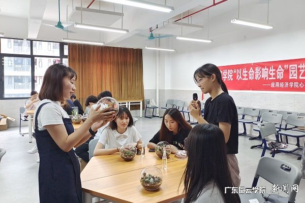 v2veo4Oe_jw0qIbtpYyPL4UPg4-8ozlaLSbw6228c&oid=2103874463&tid=1341&nid=249501&e= »î¶¯ÏÖ³¡1.jpg