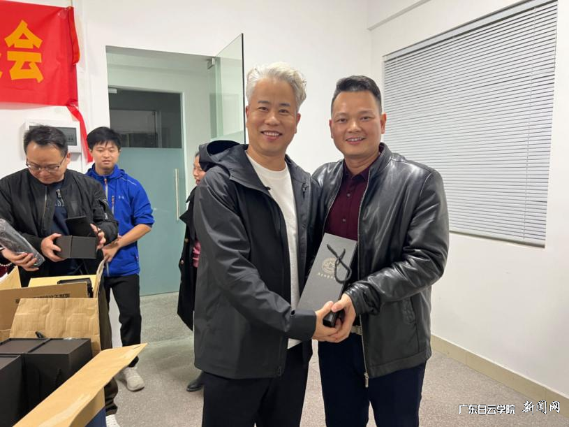 ͼƬ 2.png ͼƬ 2.png