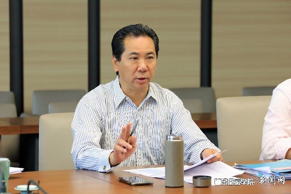 v2veo4Oe_jw0qIbtpYyPL4UPg4-iLzL8LSbw62r8c&oid=2103874463&tid=1341&nid=251341&e= л¿ÉÌ϶ʳ¤½²»°.jpg