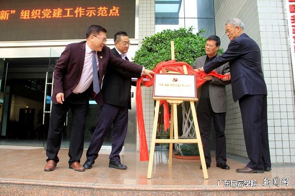 v2veo4Oe_jw0qIbtpYyPL4UPg4-iLz9DLSbw62S8c&oid=2103874463&tid=1341&nid=251861&e= 01.jpg