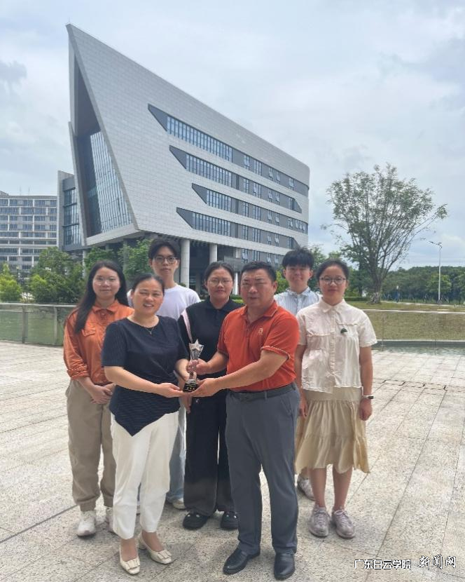 图片 3.png 图片 3.png