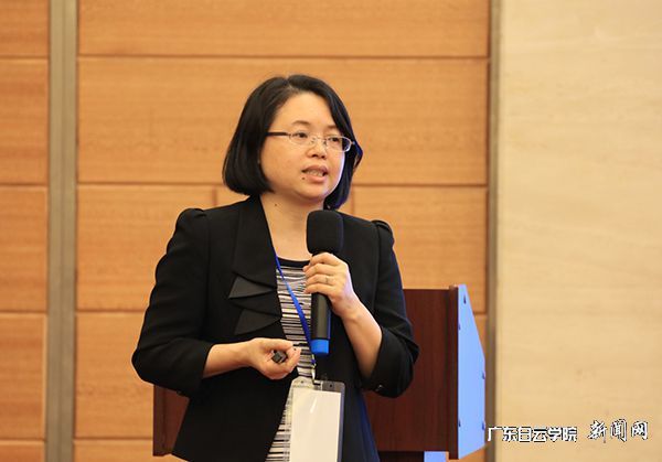 8c&oid=2103874463&tid=1341&nid=134151&e= ÀîºìÓ¢½²»°1.jpg