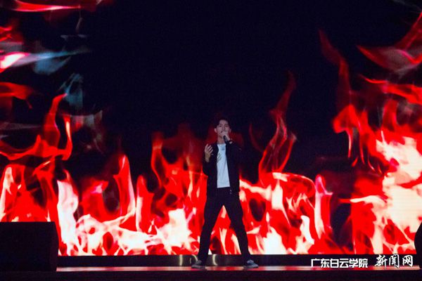 v2veo4Oe_jw0qIbtpYyPL4lPg47soz94LSbw62z8c&oid=2103874463&tid=1351&nid=179831&e= 活动现场12(董志熙).jpg