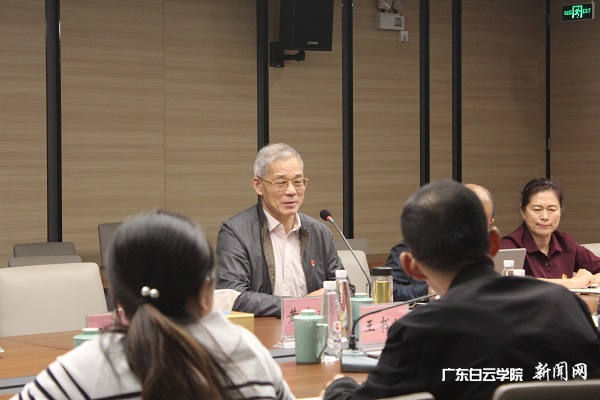 virtual_attach_file.vsb?afc=uoznUVMNQ2LRf2MnzlaLlQ7nzv4MzWS7UlLDL8linz-aLm-0gihFp2hmCIa0LYy4USybL1y4M4-sL4vsMRnkLmv4olMRnNnkLzffL8CbLzTFLmn2LzlDLRfFLll8ozvJqjfjo4OeosXEgDTJQty0LzL8LSyYMzUPoR7Jqdznx&oid=2103874463&tid=1341&nid=254181&e= 易钢书记介绍壹号娱乐参会向导及目今党建事情情形.jpg