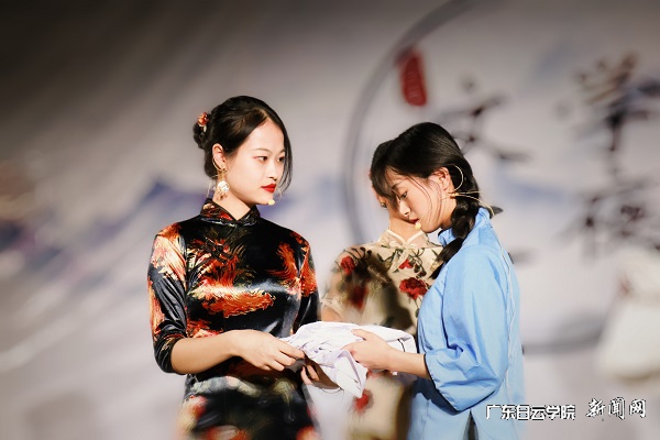 virtual_attach_file.vsb?afc=volQ62nzl8UlQRL_R62Lmv8M8U8nzfFfMzvYU4lPLlWfUlC0gihFp2hmCIa0LYyiMYhkoShRUl-aL4lboRvYM7-8MmG4ol78o7n7L8nfnmrFMmnfUmGsnmWFLllDMmlJqjfjo4OeosXEgDTJQty0LzL8LSyYMzL4Lz7Jqd9nx&oid=2103874463&tid=1341&nid=253311&e= ¡¶½ðÁêÊ®ÈýîΡ·¾çÕÕ.jpg