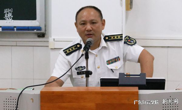 v2veo4Oe_jw0qIbtpYyPL4UPg474MRC8LSbw62O8c&oid=2103874463&tid=1341&nid=134641&e= ˮʦÉÏУÀîÓÀ²¨ÔÚ½²×ùÖÐ.jpg