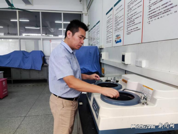 virtual_attach_file.vsb?afc=ynmMhRozWRnzGZn3lr7M4-ZLlWkLmNBinmf7M77aL4nkMRl0gihFp2hmCIa0okyiLSy8LkyYLmNsnRl4L774nl-sozf7LRG8LmMVLmNPLmnFnl78ozCsM7rFM7-iU4LJv2bjo4OeosXEgDTJQty0LzL8LSyPL4GPMR7JqdGnx&oid=2103874463&tid=1341&nid=130141&e= ͼƬ 4.png